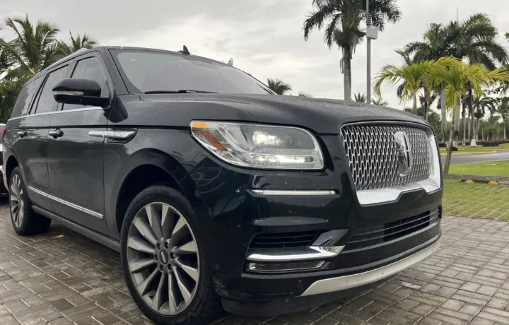 Rent a car Dominicana Lincoln Navigator Rent a Car in Punta Cana Autoprestige